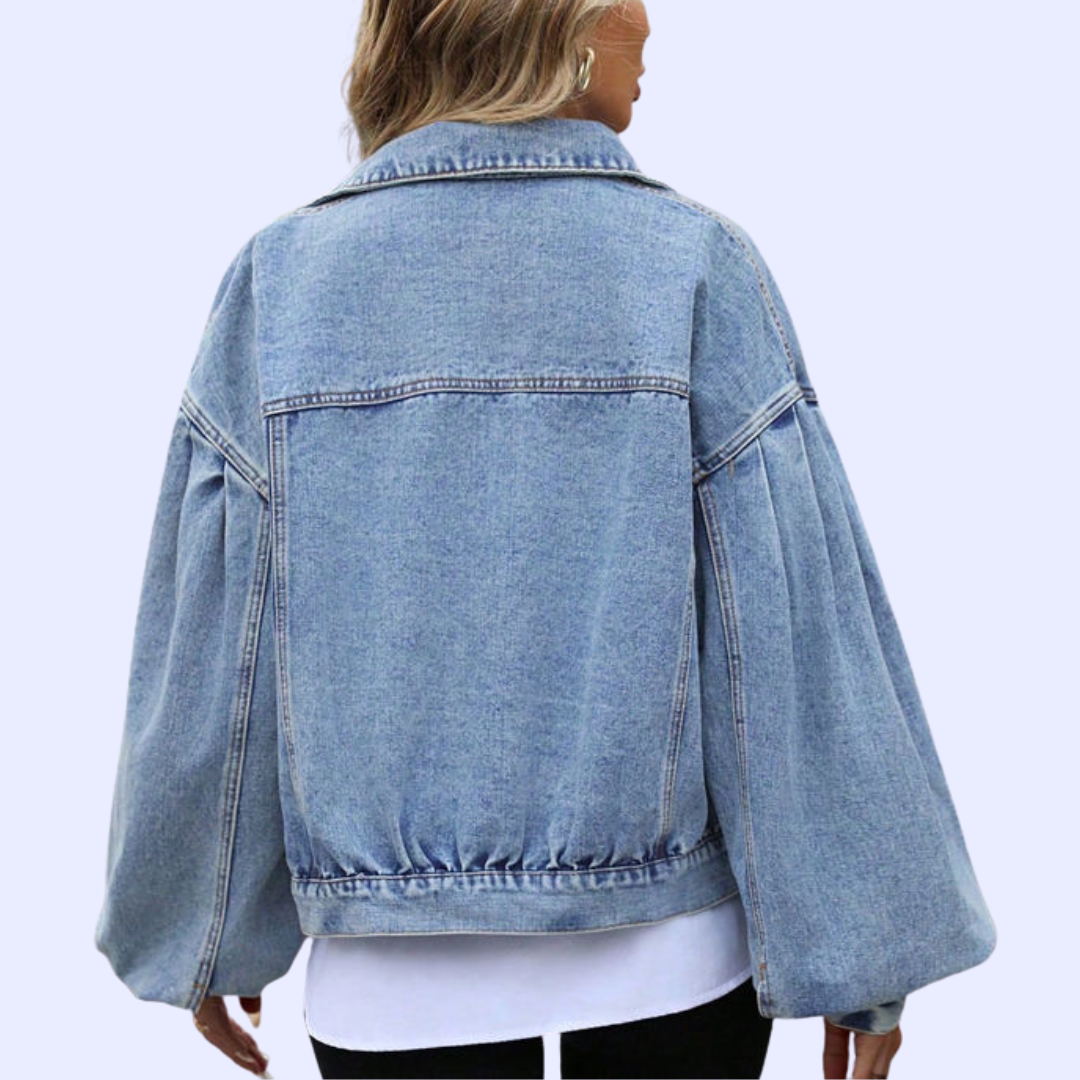 Elena: una chaqueta vaquera con mangas abullonadas